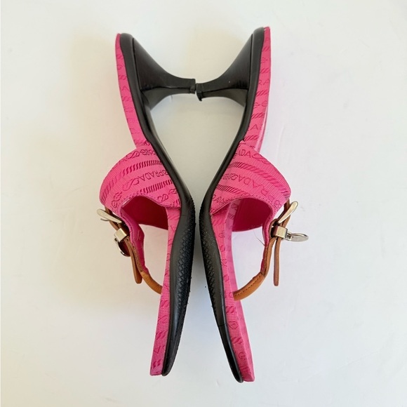 Prada Pink Logo Kitten Heel Slide Canvas Thong Sandals Vintage EU40 - Picture 4 of 9